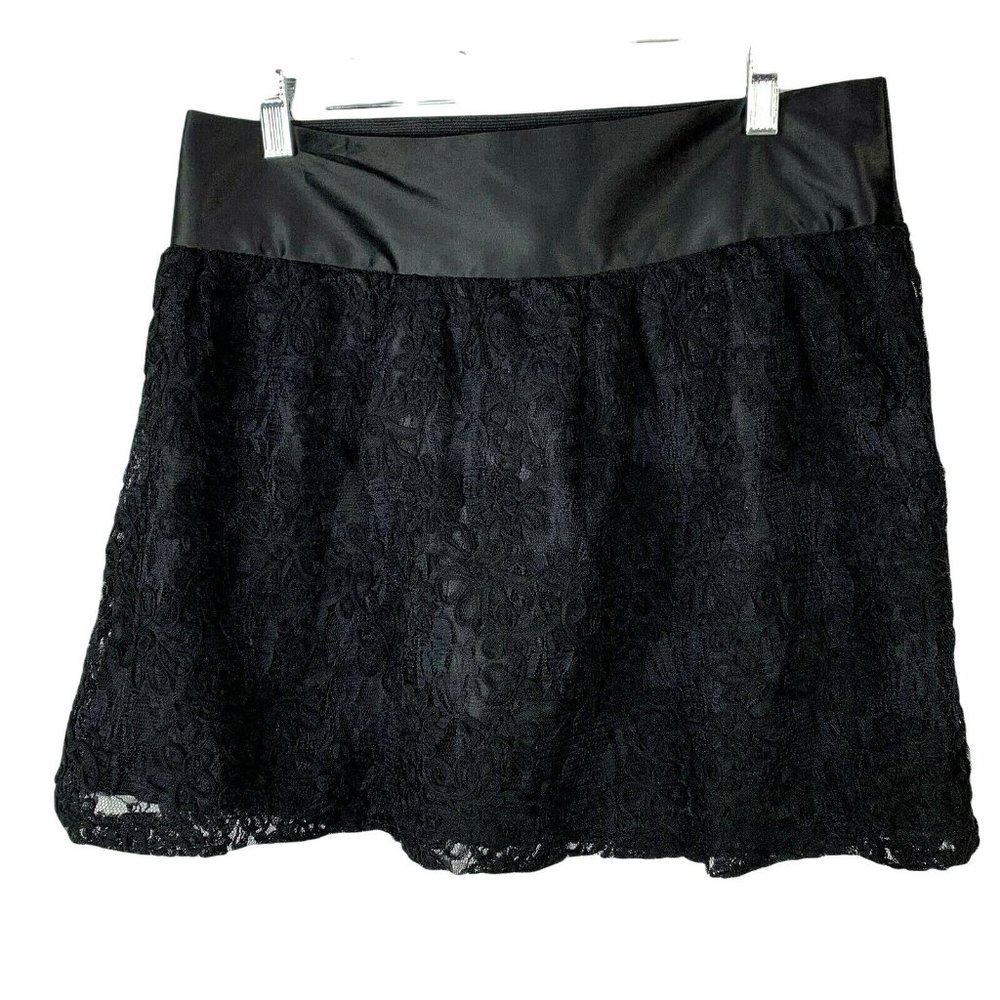 LBK Lace Skater Skirt size L Juniors Black Elastic Satin Waist Lined Womens 31"